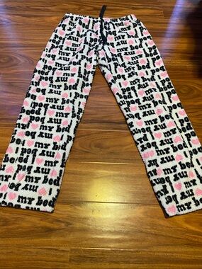 Cozy Fuzzy Pajama Pants “I Love My Bed” - White, Black & Pink Heart Print